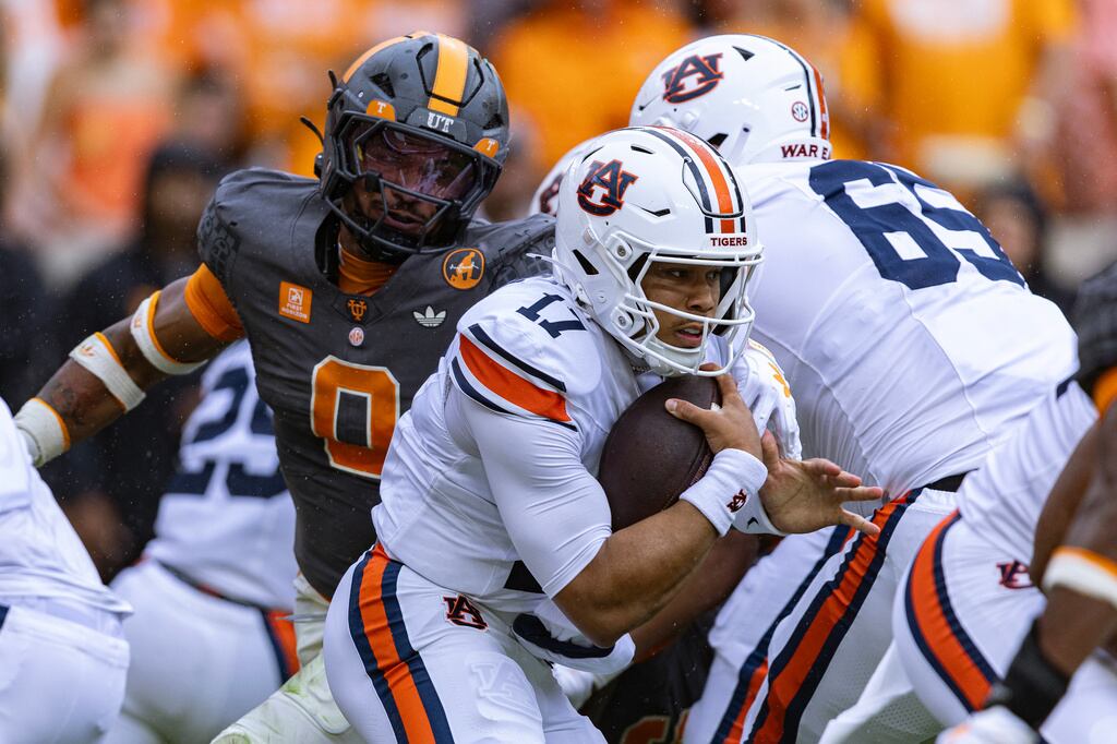 Auburn Suffers First Loss in Knoxville to Tennessee Since 1999