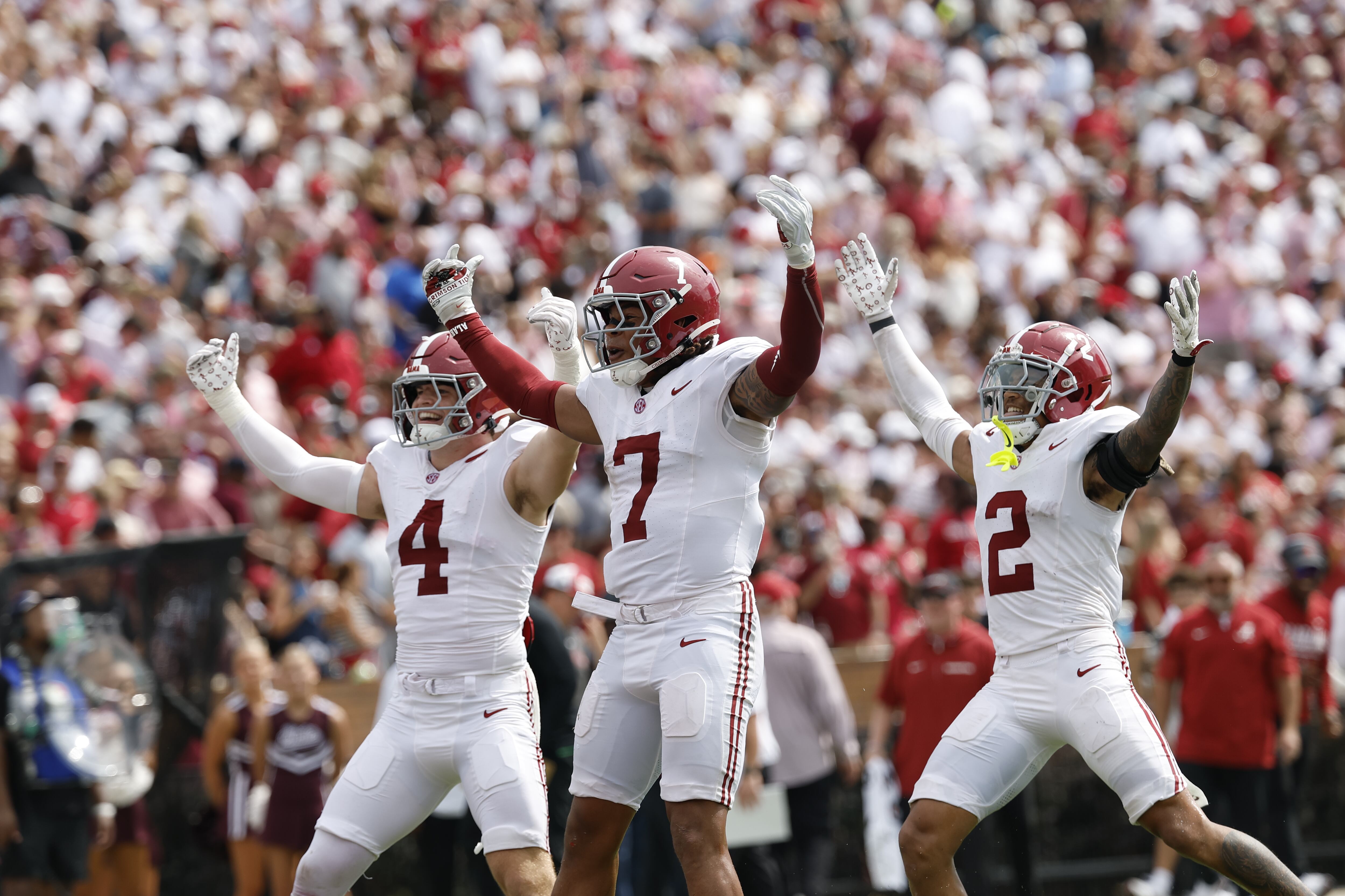 Alabama Climbs to No. 6 in AP Top 25 Amidst Strong SEC Showing