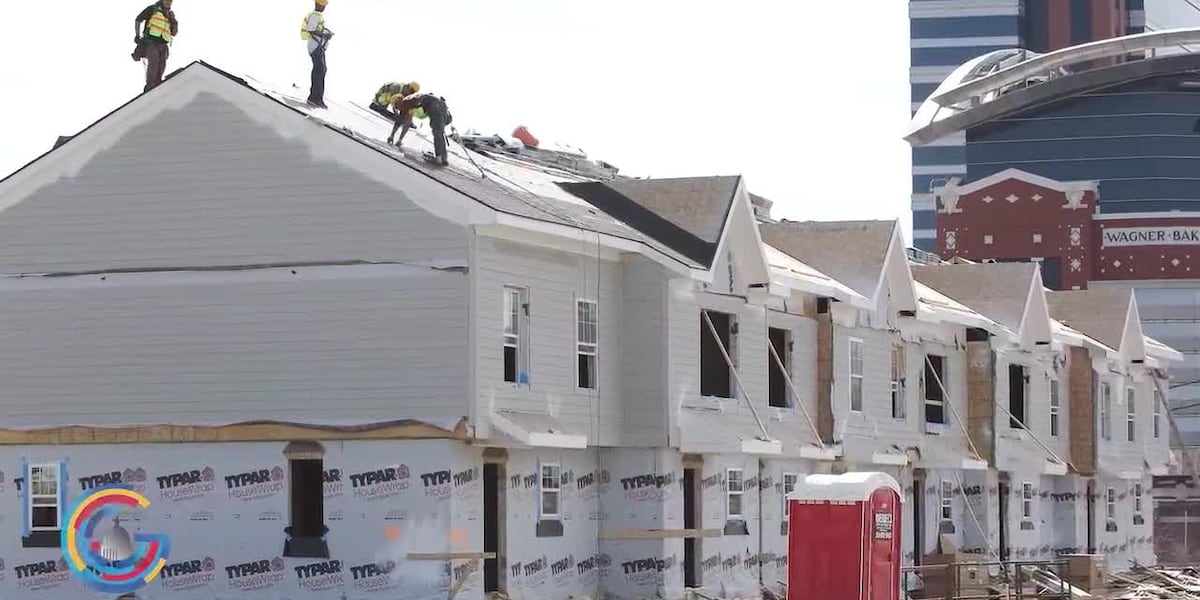 House Democrats push Trump to sign bipartisan housing bill