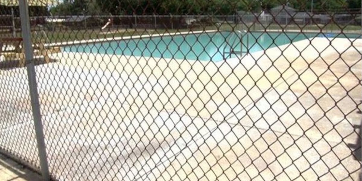 Selma city pool reopening for summer with free admission for children
