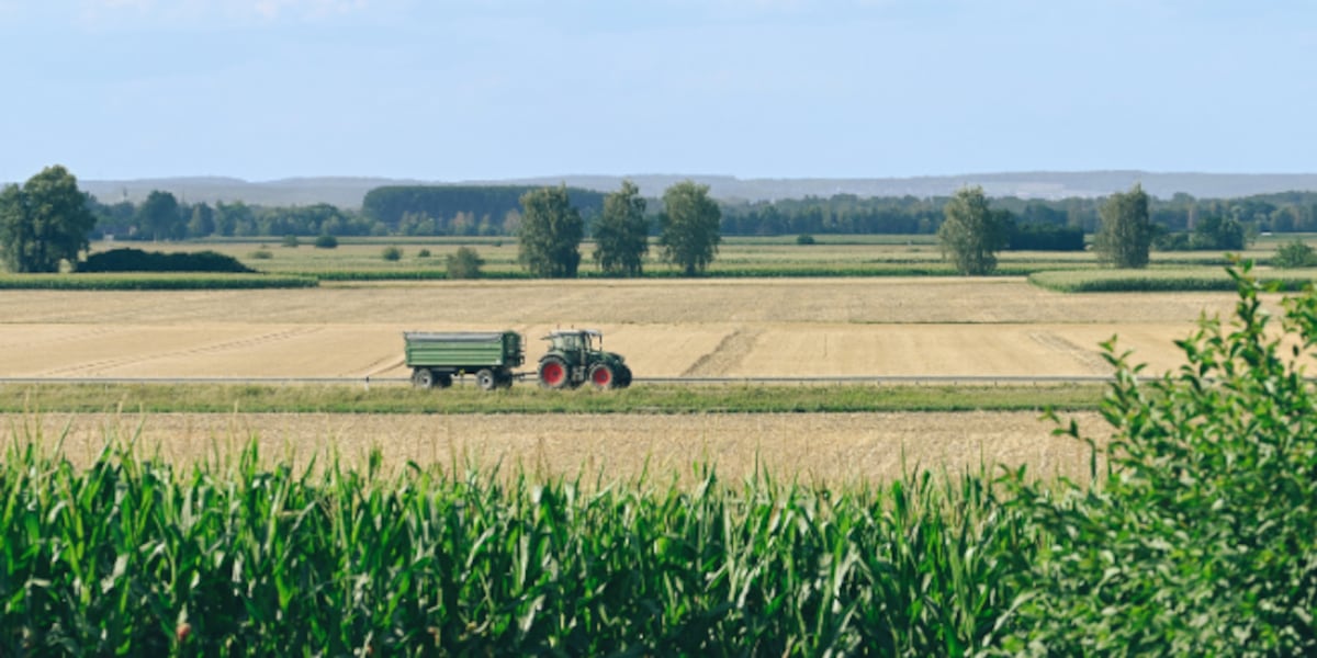 Gov. Ivey halts enforcement on dyed diesel fuel to aid Alabama farmers
