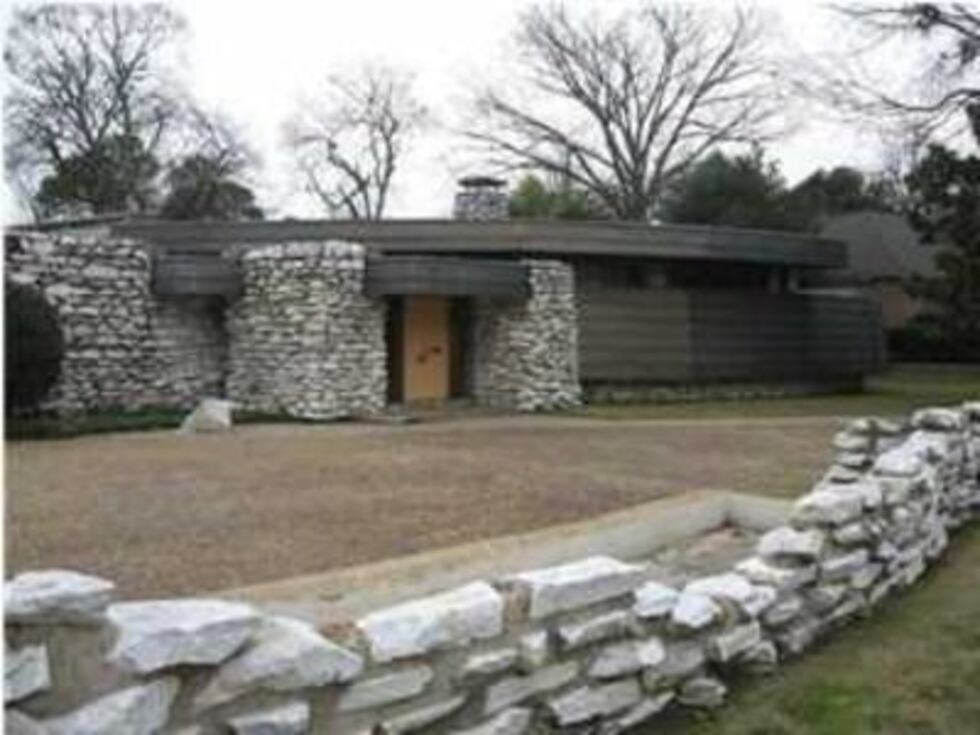 'The Flintstone House'
