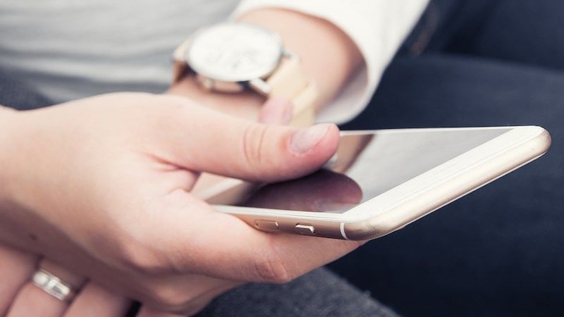 The MPS app is available for both Apple and Android phones. (Source: Pixabay images)