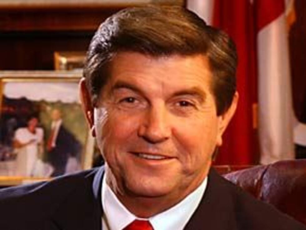 Governor Riley undergoes surgery for cancer spot