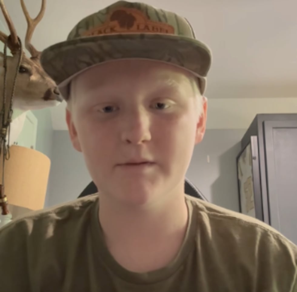 Will Roberts, de 15 años, está luchando contra el cáncer de huesos en etapa 4 y dice que está cerca del final si no puede conseguir...