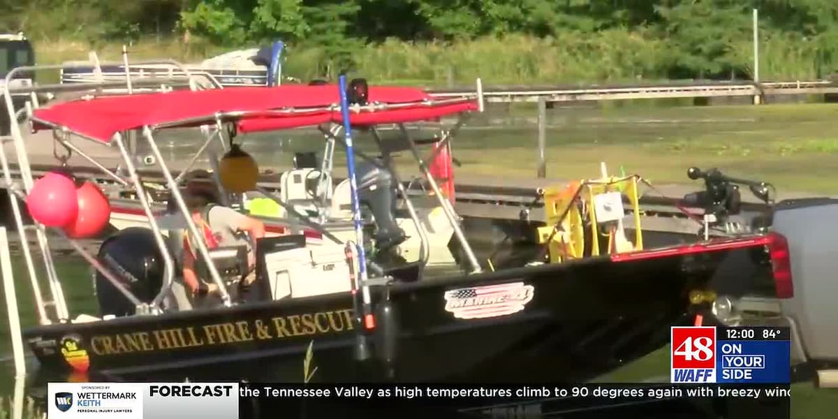 Search resumes for missing boater in Marshall County
